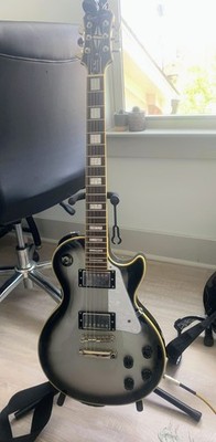 Epiphone Les Paul Custom PRO Limited-Edition Electric Guitar - Silver Burst