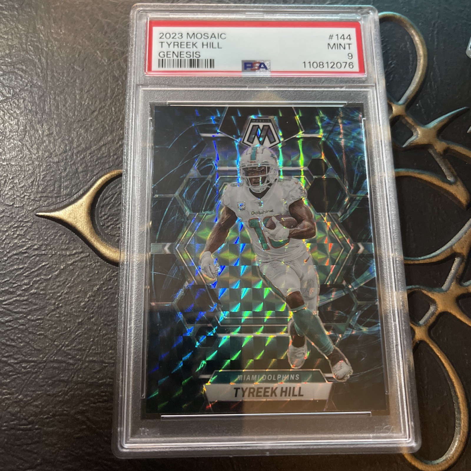 2023 Panini Mosaic GENESIS PRIZM SSP #144 TYREEK HILL Miami Dolphins PSA 9 🔥🔥