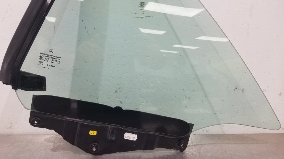 09 MERCEDES BENZ AMG SL63 R230 CUARTO CRISTAL VENTANA CONDUCTOR TRASERO IZQUIERDO Foto 4 de 4