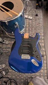 Vintage Fernandes LE-2X MIJ Dark Blue Loaded Electric Guitar Body