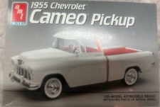 AMT Ertl 1955 Chevrolet Cameo Pickup 1:25 Plastic Model Kit 6053 New