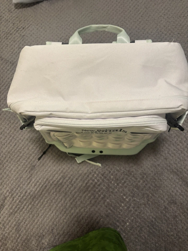 New Balance Nationals Indoor 2025 Bag BRAND NEW. (READ DISCRIPTION!!!) - Image 3 of 4