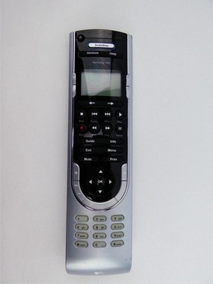 Logitech Harmony 520 Advanced Universal Remote Control R-IH10 OEM
