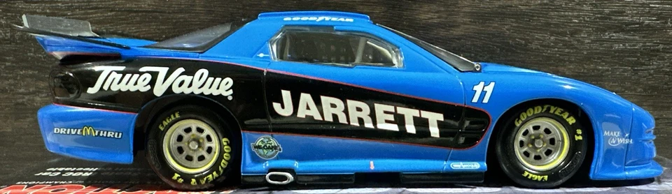2002 Dale Jarrett True Value IROC Firebird Xtreme Indy Win 1/24 Action Diecast - Imagem 4 de 4