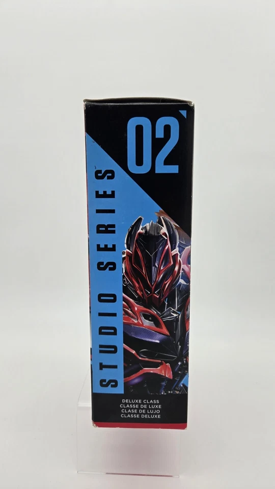 Transformers Studio Series Stinger SEALED Takara SS-02 AOE Deluxe Class Figure - Image 4 of 4