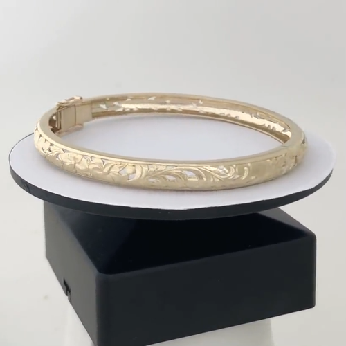 Hawaiian Jewelry 14K Gold Hibiscus Flower Cut Out Dome Bracelet with Hinge - Video 1 of 1
