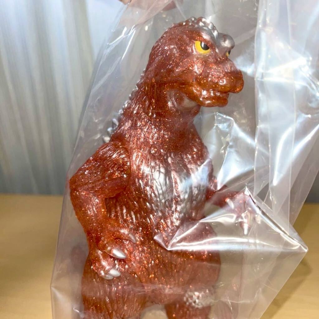 Gigabrain Godzilla 1964 Mosugoji Clear Molding Red Glitter Lame