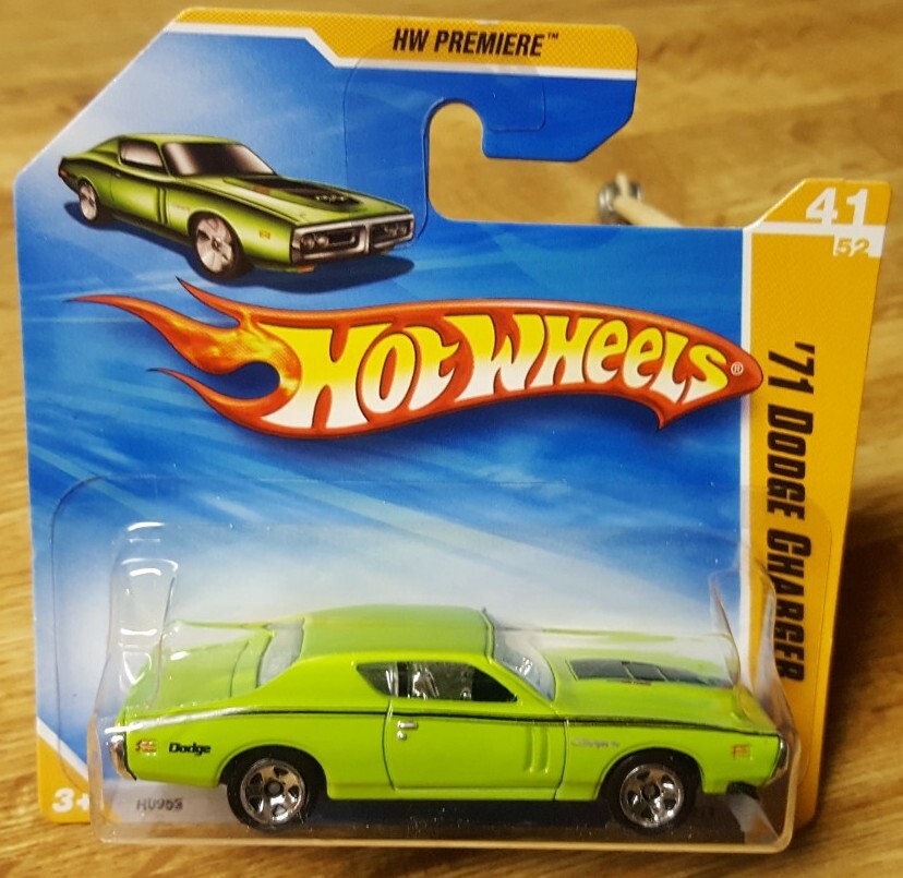 Hot Wheels Mopar 1971 Dodge Charger Neon Green 1:64 Scale