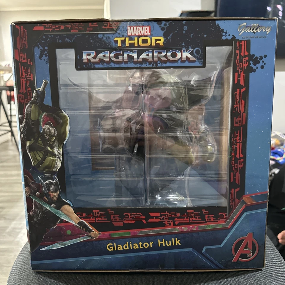 Diorama PVC Marvel Thor Ragnarok Gladiator Hulk Foto 3 de 4