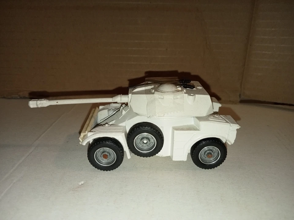 Char AML H 90 F1 - Photo 2/4