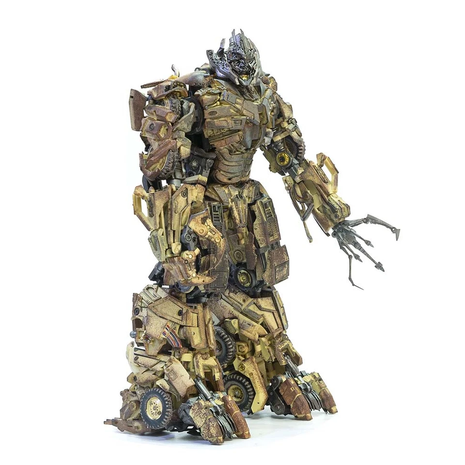 Unique Toys R-05 Desperado Megat-tron Oil Tank Truck Youth Version Action Figure - Image 3 of 4