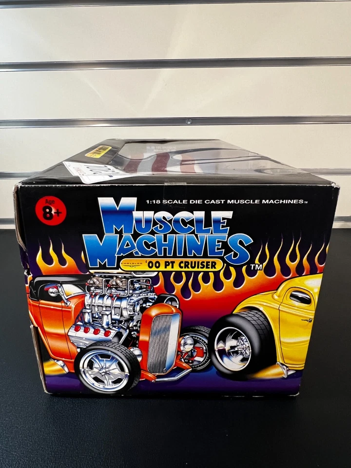 2002 Muscle Machines '00 Chrysler PT Cruiser 1:18 Scale Diecast Replica - Image 2 of 4