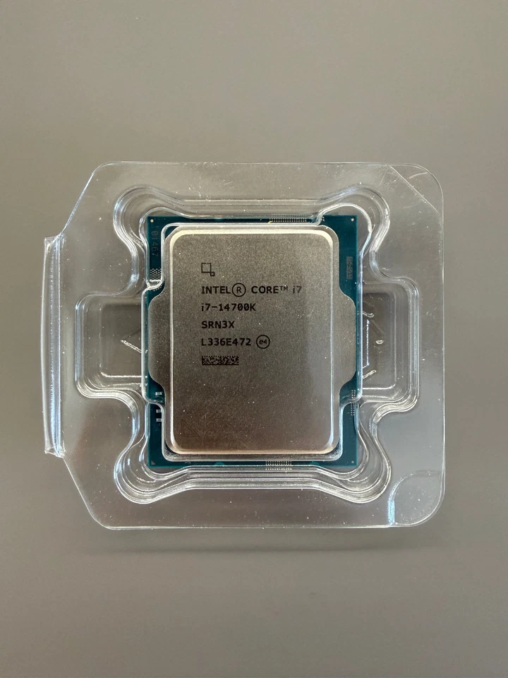 Intel Core i7-14700K Processore (5,5 GHz, 20 Core, LGA 1700)  - Immagine 3 di 4