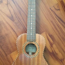 Ukulele ARIA ALH-MC Concert Mahogany Veneer Body