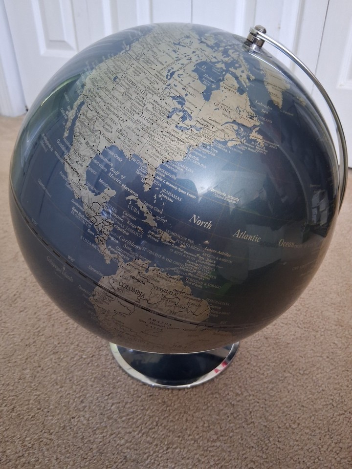 Beautiful Vintage Blue & Silver Decorative World Globe --FREE SHIPPING!