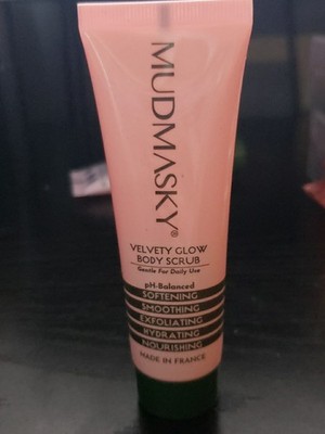 Mudmasky Velvety Glow Body Scrub ~ Exfoliating, Hydrating & Smoothing ~ Travel
