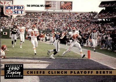 1991 NFL Pro Set DeBerg Ignores Broken Finger to Lead K.C. to Victory #339 (6025