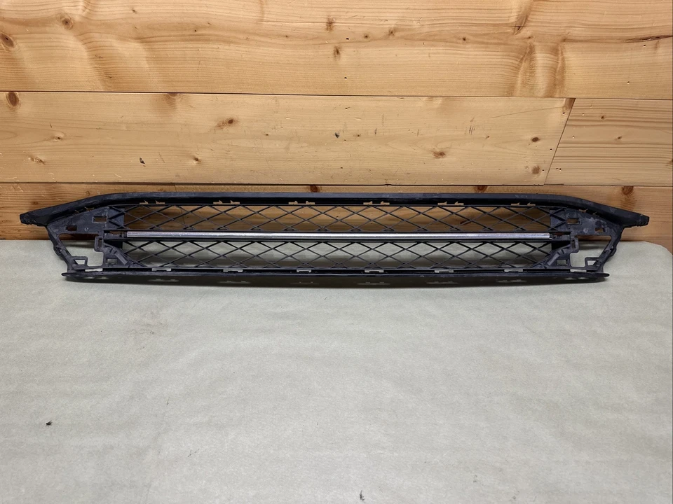 Parrilla inferior del parachoques delantero para Honda Odyssey 2014-2017 71102TK8A50 Foto 2 de 4