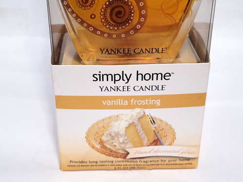 RARE Yankee Candle Simply Home 3 oz. Vanilla Frosting 12 Reed Diffuser NIB - Picture 4 of 7