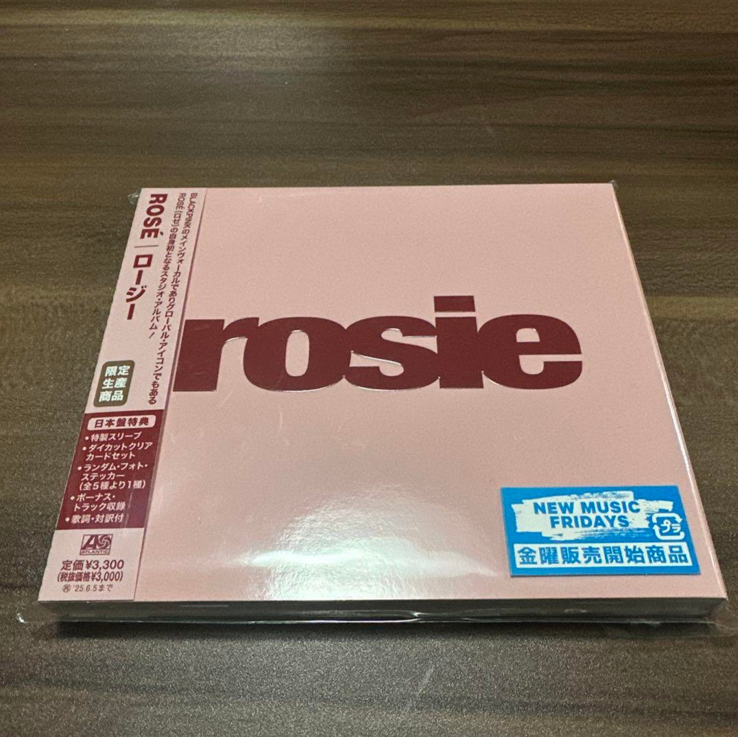 BLACK PINK ROSE rosie Japan Limited Edition NEW CD+Card+Sticker+