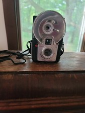 VTG BROWNIE STARFLASH CAMERA EASTMAN KODAK USA DAKON LENS Not Tested