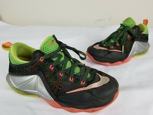 lebron youth shoes