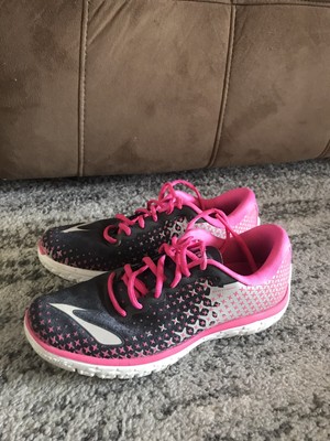 what size brooks running shoes