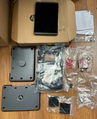 HP Pro Tablet 608 G1 - 4GB 64GB - GREAT Condition - For PARTS or REPAIR bundle