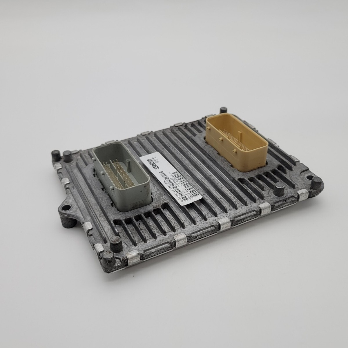 2020 2021 2022 Jeep Grand Cherokee 3.6L Engine Computer Module