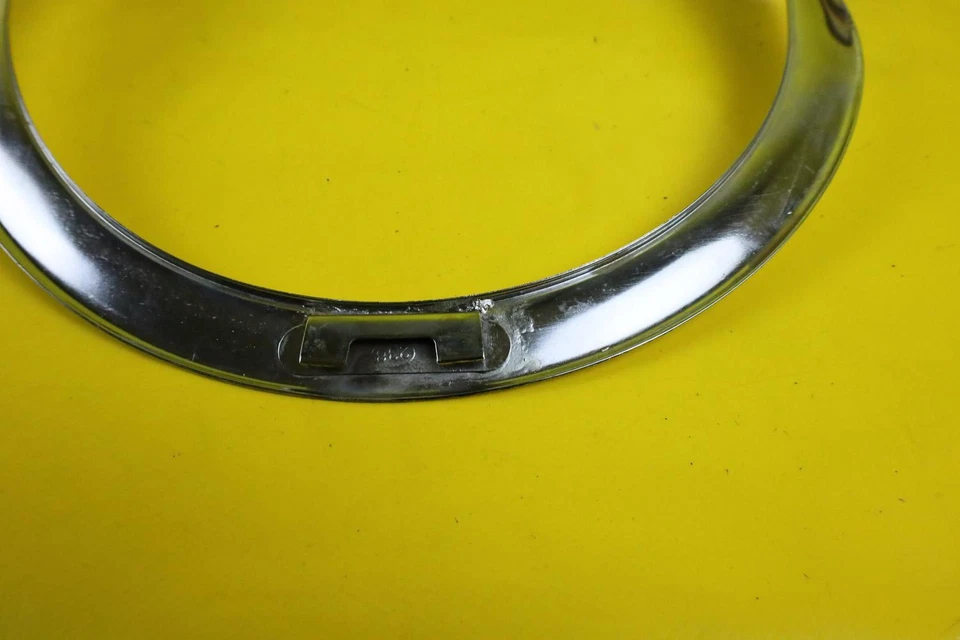 Faro guardabarros anillo Opel Olympia Record 1957 nuevo original Foto 4 de 4