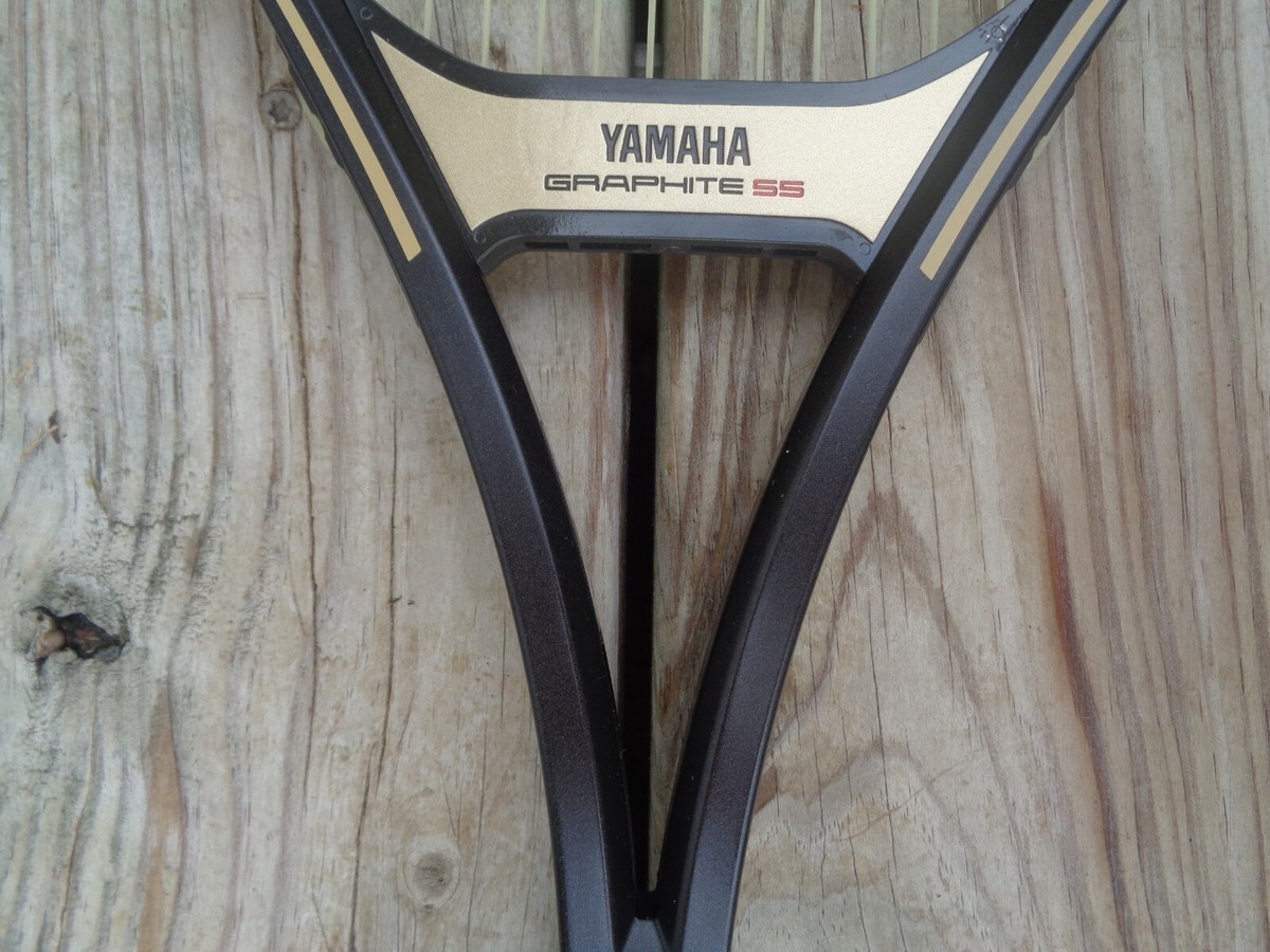 VINTAGE YAMAHA GRAPHITE SS TENNIS RACKET WITH COVER - 4 3/8