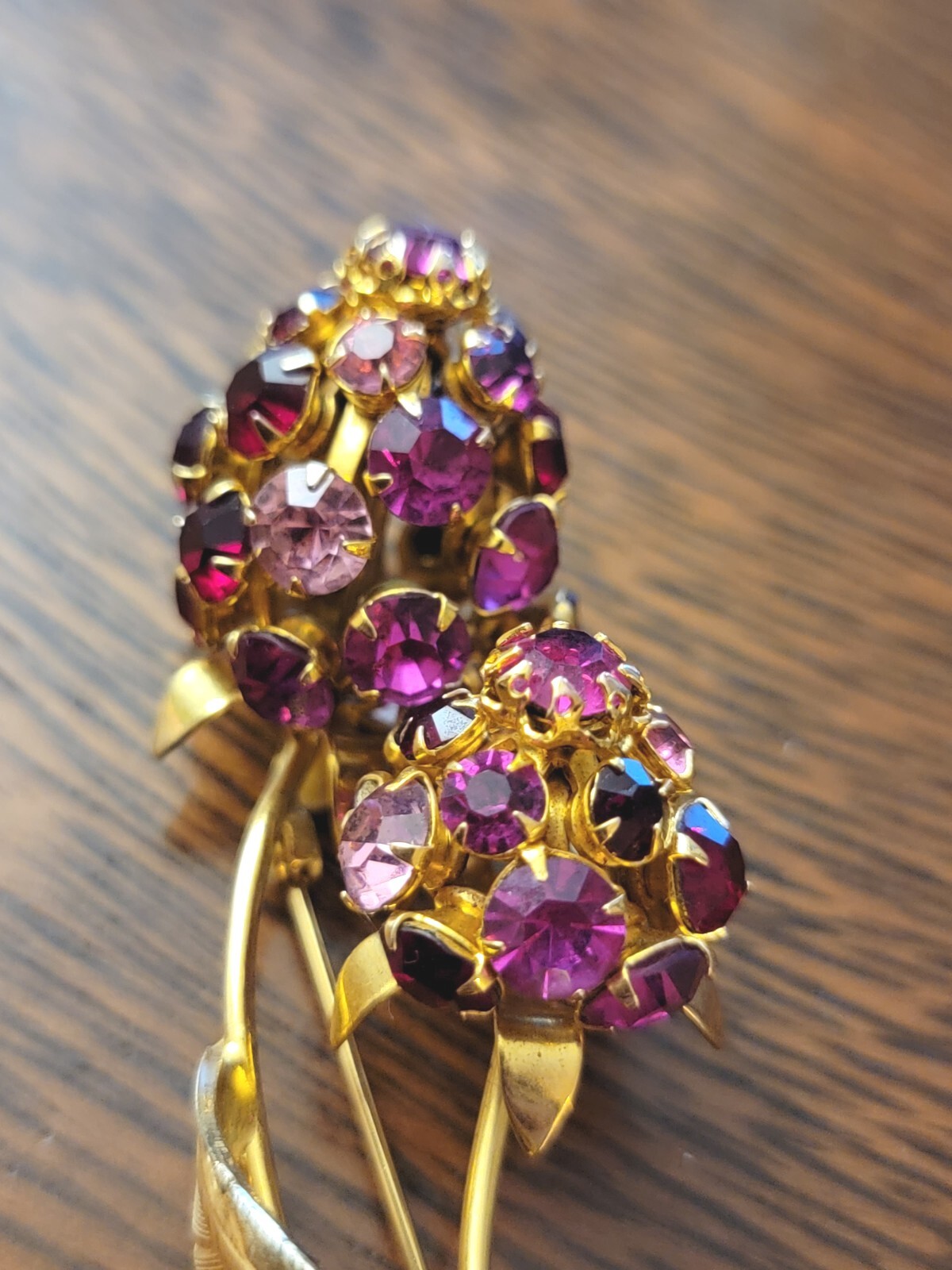 Vintage Unsigned Hydrangea Flower Rhinestone Broo… - image 2