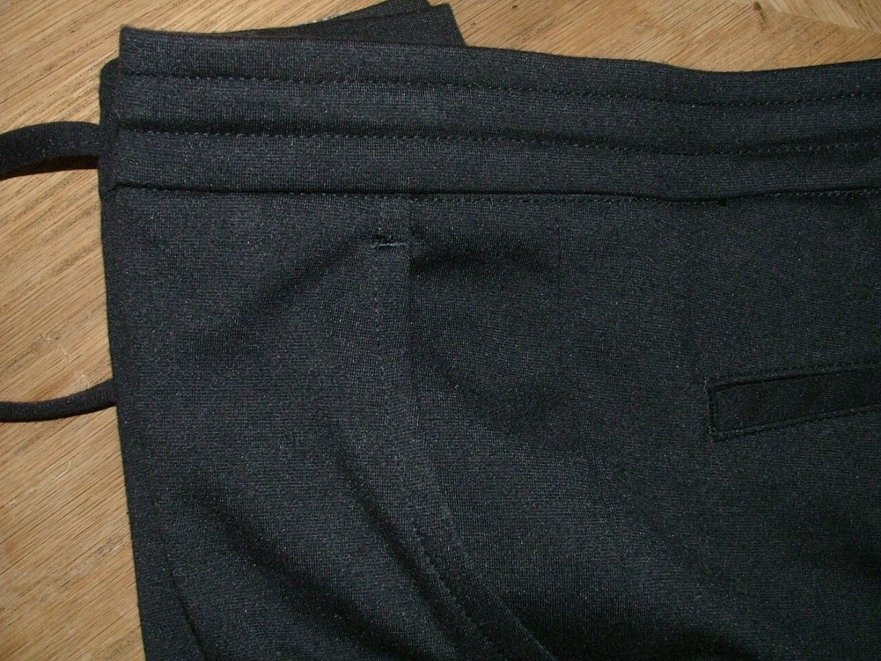 Picture 2 of 9