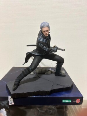 Devil May Cry 5 Vergil 1/8 Scale Figure KOTOBUKIYA ARTFX J PP863