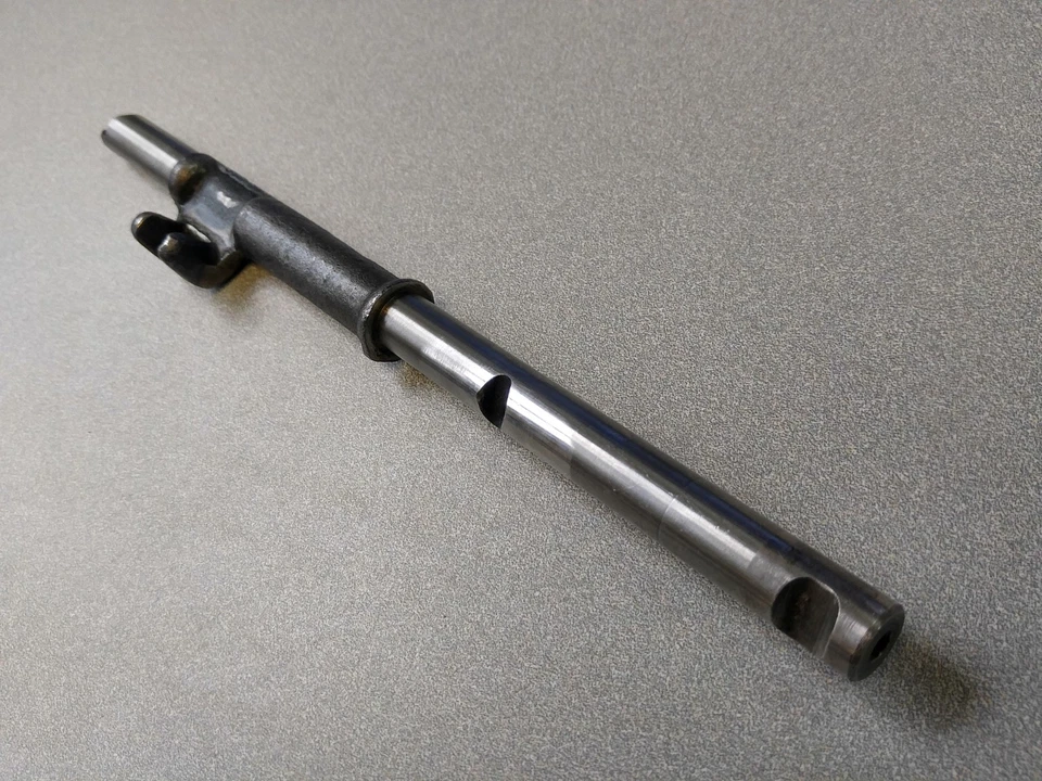 EXCELLENT USED ORIGINAL PORSCHE 914 TRANSMISSION 1ST REVERSE SHIFT ROD 1970-72 — 第 2/4 张图片