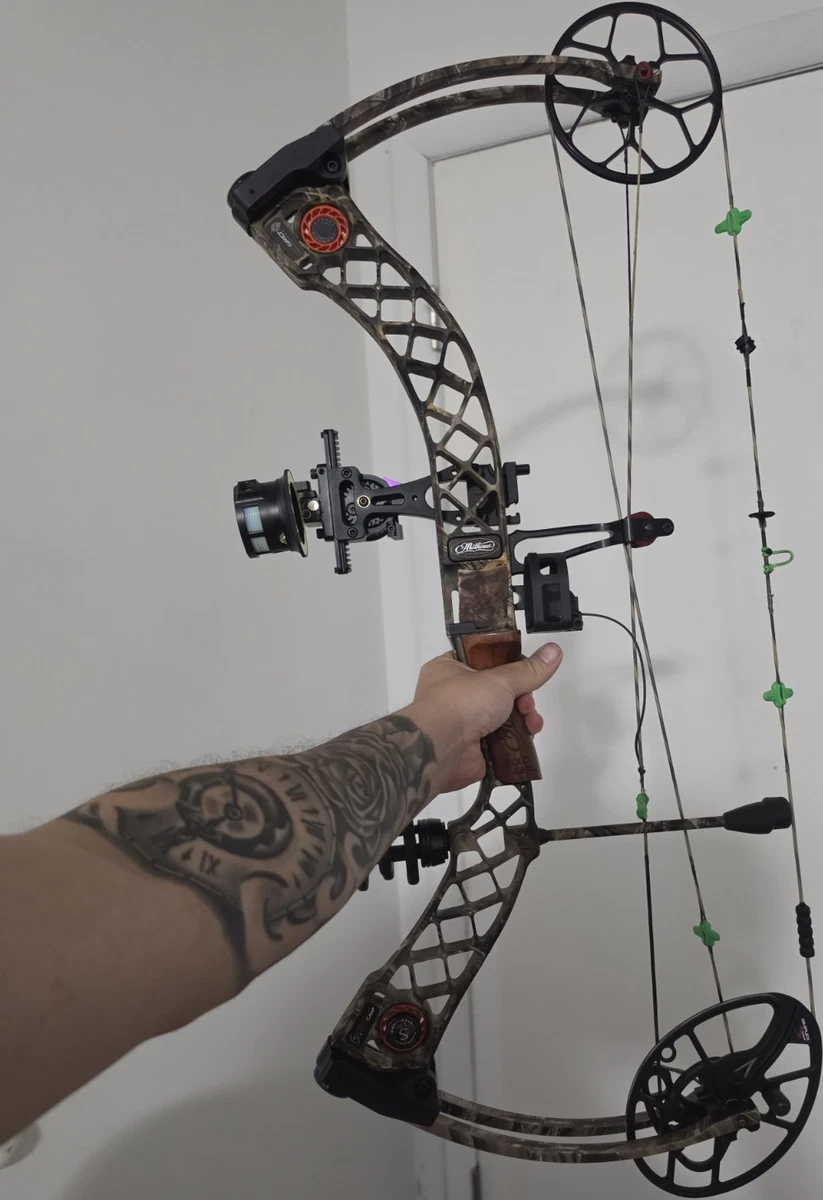Set Corde E Cavi Mathews Creed: La Precisione Americana Per Il Tuo Arco