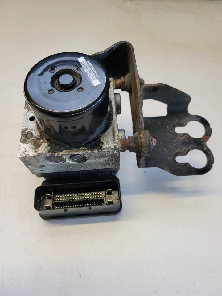 Jeep Compass Patriot 2010-2013 ABS módulo de freno bomba antibloqueo OEM P68091115AD Foto 2 de 4