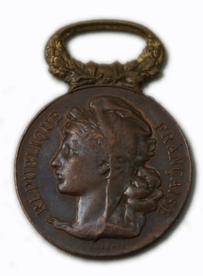 (GERM) Médaille Société d'encouragement au bien par F.VERNON MED576