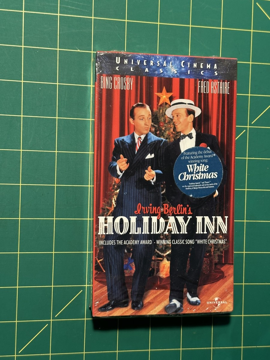 dress like favorite holiday Bing Crosby Fred Astaire Marjorie Reynolds Holiday Inn 3573-04  ABCDVDVIDEO