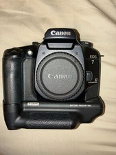 Canon EoS 7 film camera
