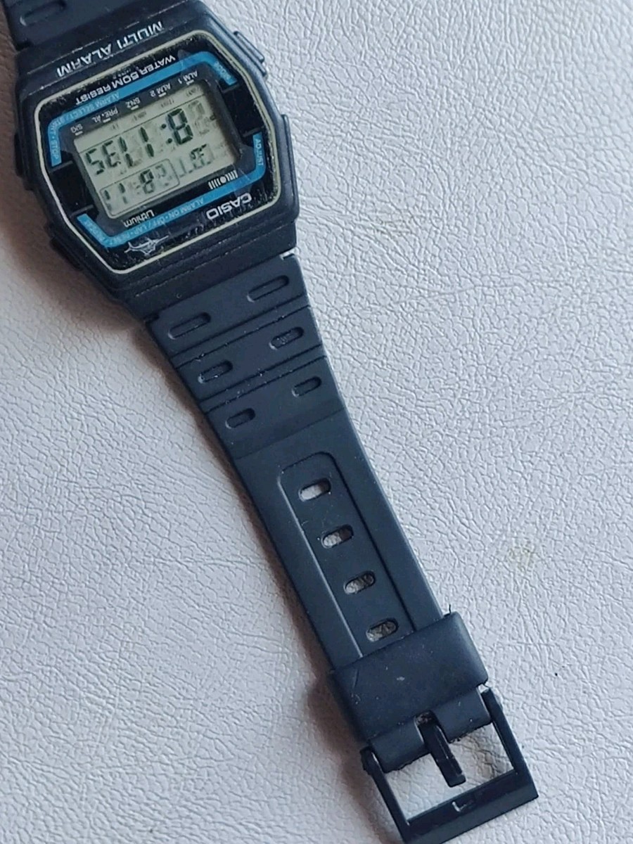 CASIO MARLIN W-25 BLUE VINTAGE DIGITAL WATCH RARE JAPAN MADE