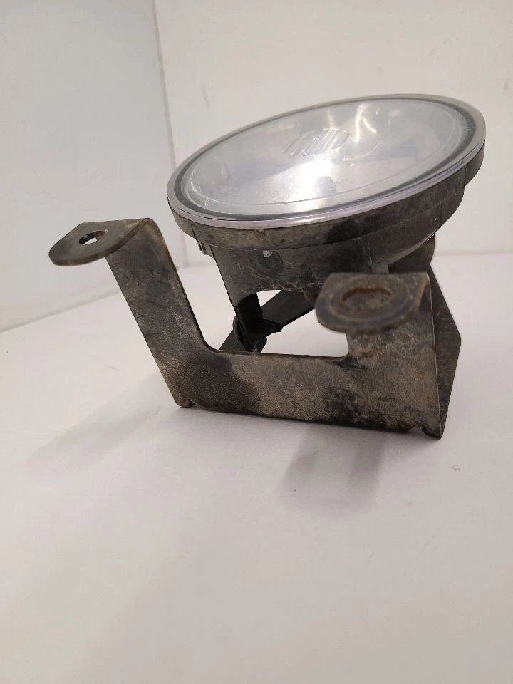 Pontiac Bonneville 1992-99 luz de pasajero derecha conducción antiniebla SSE   Foto 3 de 4