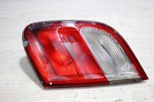 R&uuml;ckleuchte Heckleuchte Rechts innen Mercedes Benz CLK W208 Bj,01