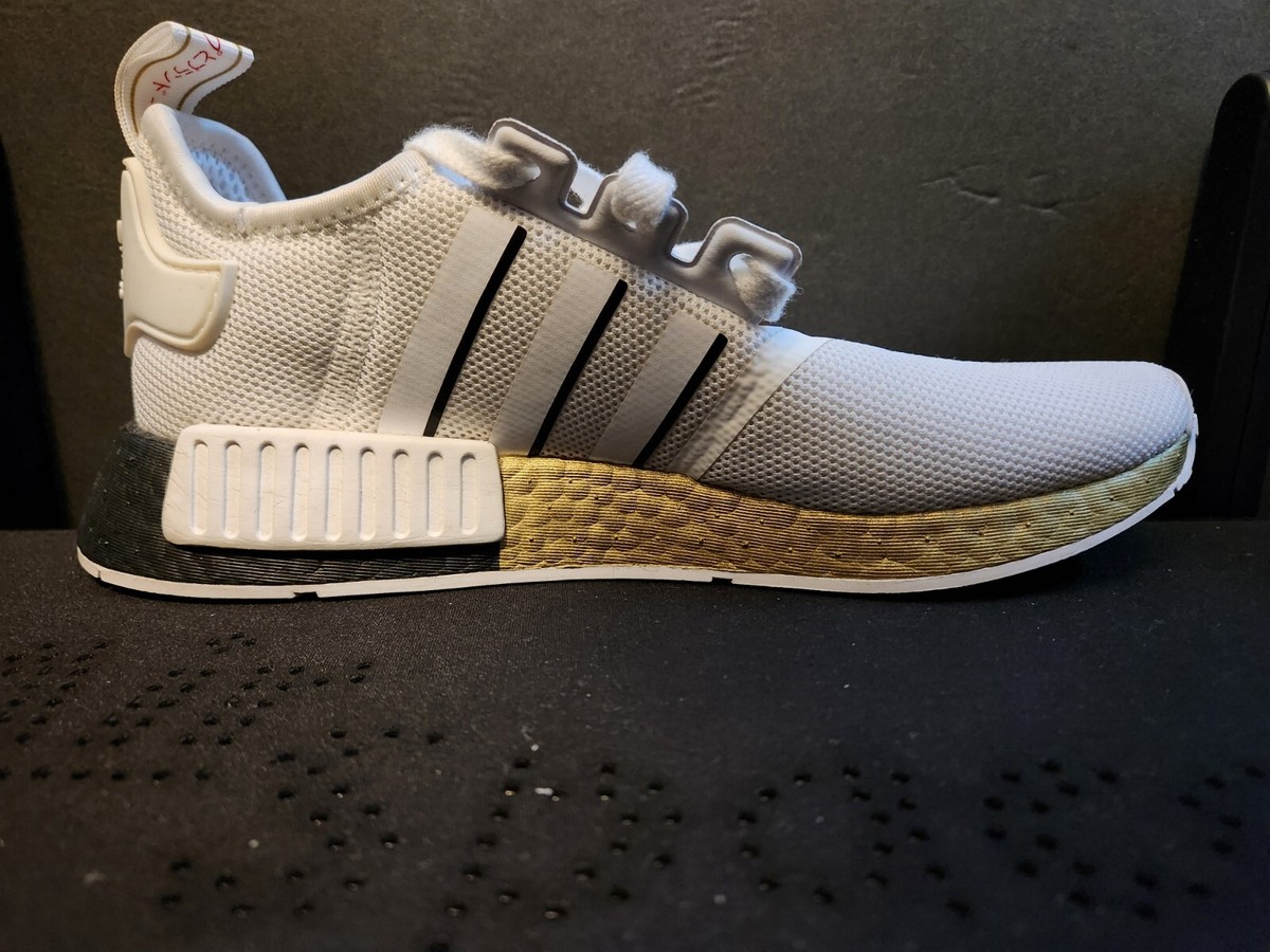 adidas gazelle silver green womens adidas Originals Men NMD R1 Boost Red GY6056 (Solestop.com) 8