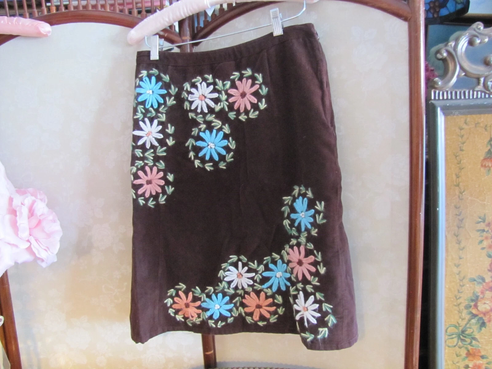Persamon New York Brown embroidered floral Velvet skirt 4