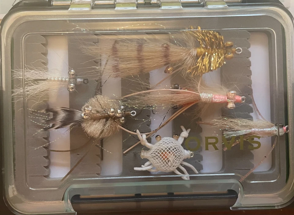 Assortment of 6 Saltwater Flies (Bonefish/Permit) w/Orvis Double Sided Box - Image 3 of 4