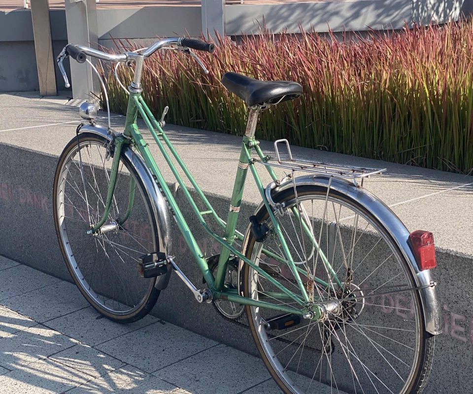 EXTREM SELTENES“ LADY - RENNRAD VON „ARROW“ ANTIK 1960 - Bild 4 von 4