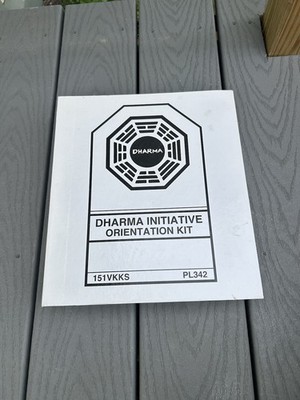 Lost Season 5 Dharma Initiative Orientation Kit Blu-ray, 2009, 5-Disc Set