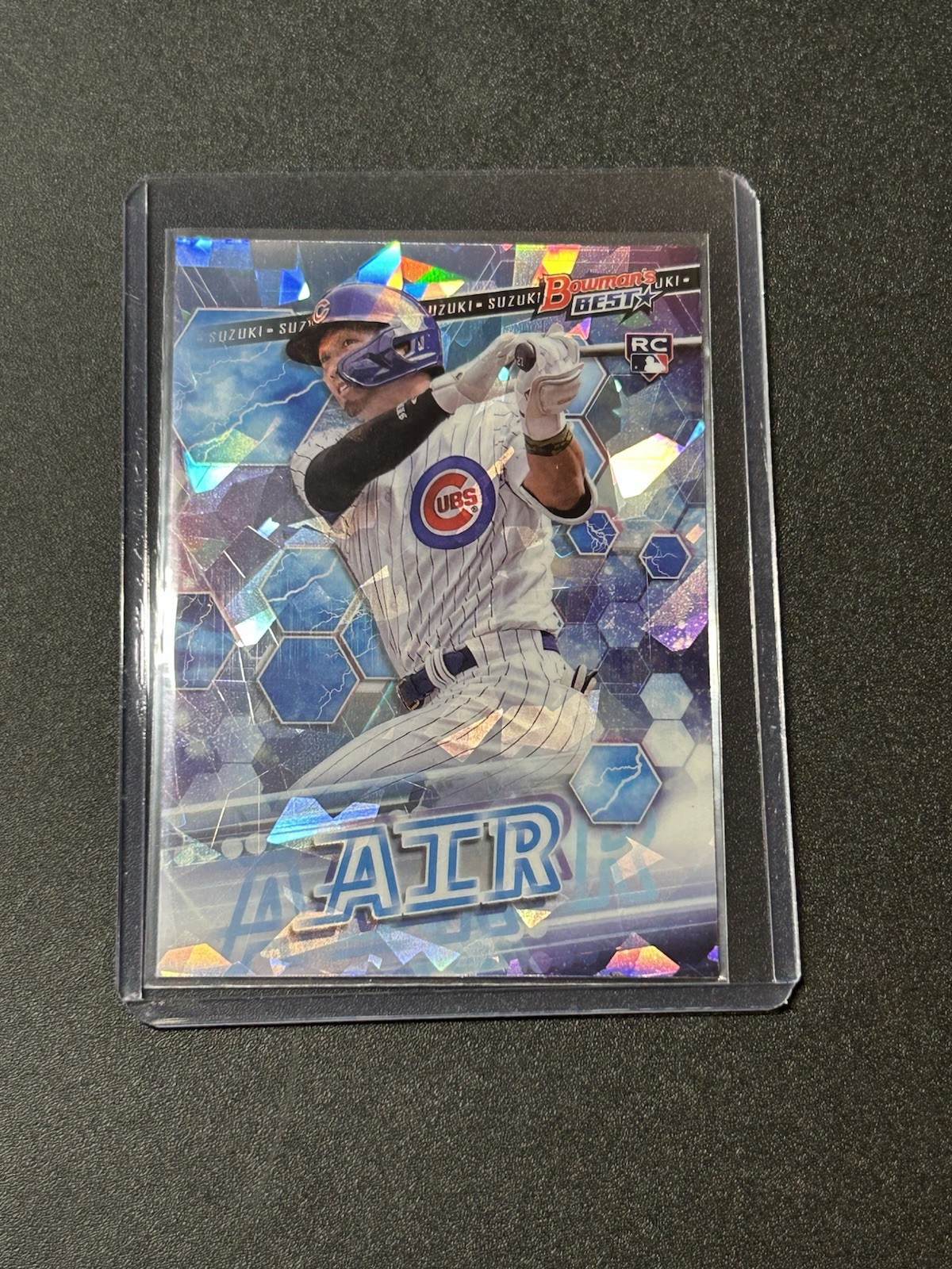 2022 Bowman’s Best Seiya Suzuki Elements Of Excellence Air Atomic Refractor D1