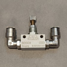 Bosch 0 821 200 008 Flow Control Valve